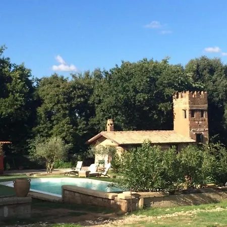 Tenuta Torre Di Pian Castagno *